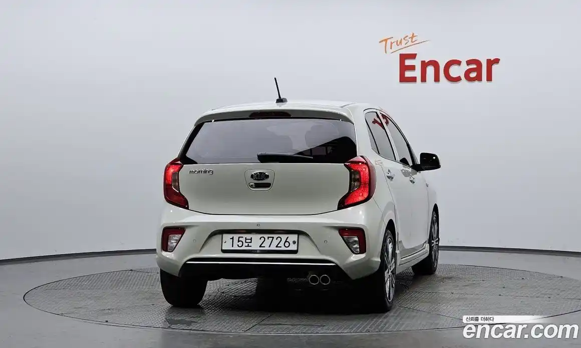 Kia Morning 2018 1.0 Автомат в Москве № 102875, фото 20