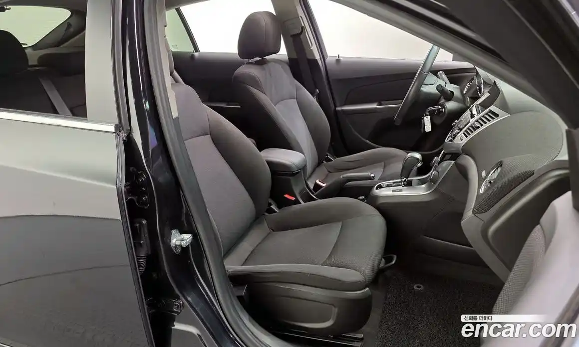 Chevrolet Cruze 2012 1.8 Автомат в Москве № 104149, фото 17