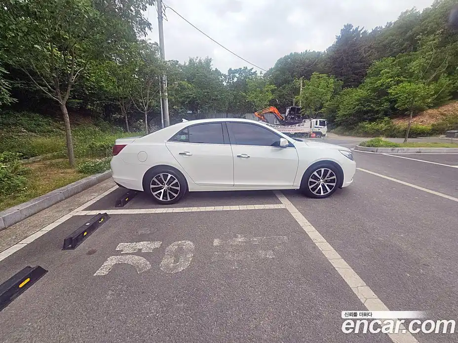 Chevrolet Malibu 2015 2.0 Автомат в Москве № 105472, фото 4