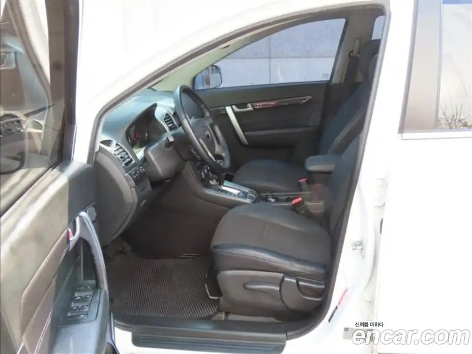 Chevrolet Captiva 2015 2.0 Автомат в Москве № 105797, фото 10