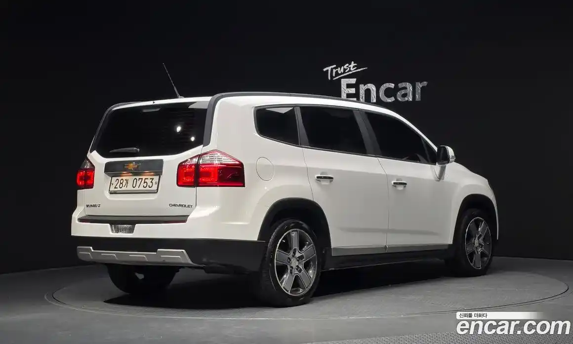 Chevrolet Orlando 2015 2.0 Автомат в Москве № 105808, фото 3