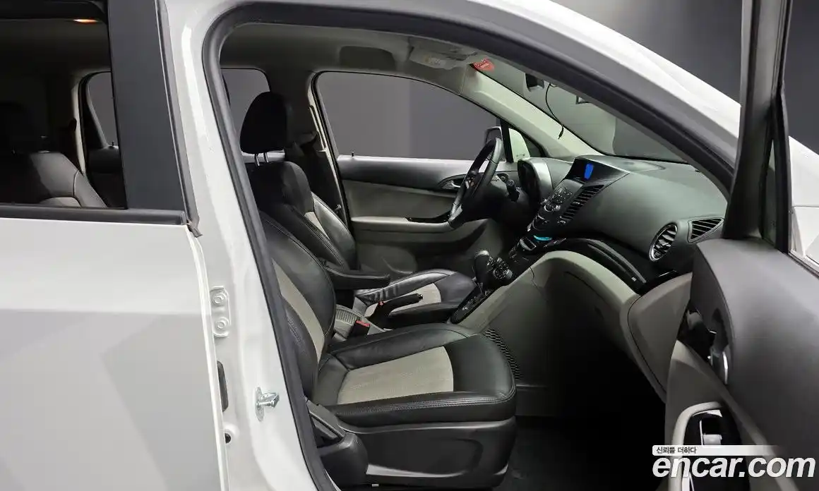 Chevrolet Orlando 2015 2.0 Автомат в Москве № 105808, фото 4