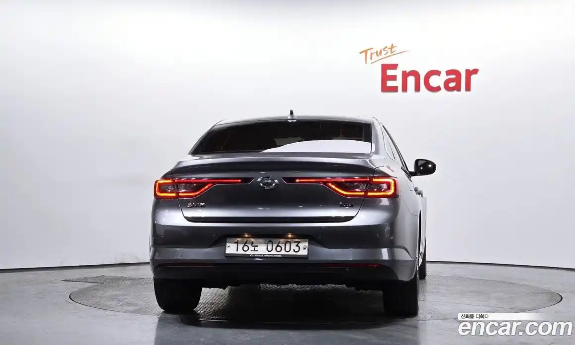 Renault SM6 2016 2.0 Автомат в Москве № 106451, фото 4