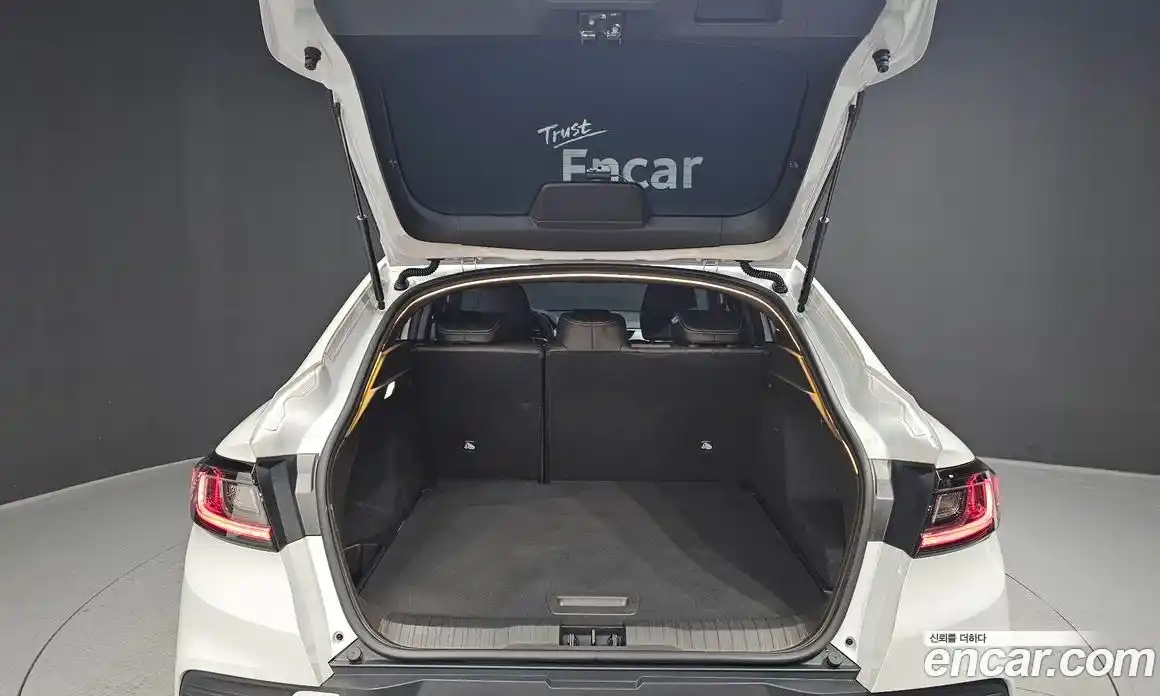 Renault Arkana 2025 1.6 Автомат в Москве № 106510, фото 3