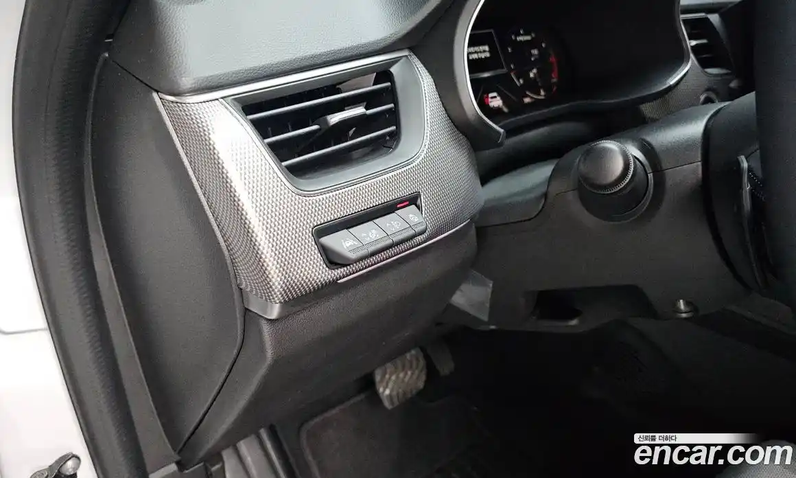 Renault Arkana 2025 1.6 Автомат в Москве № 106510, фото 7