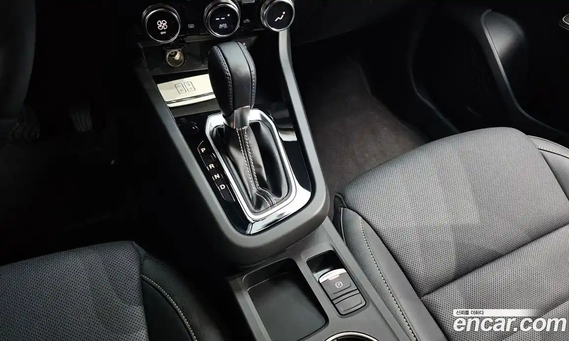 Renault Arkana 2025 1.6 Автомат в Москве № 106510, фото 8