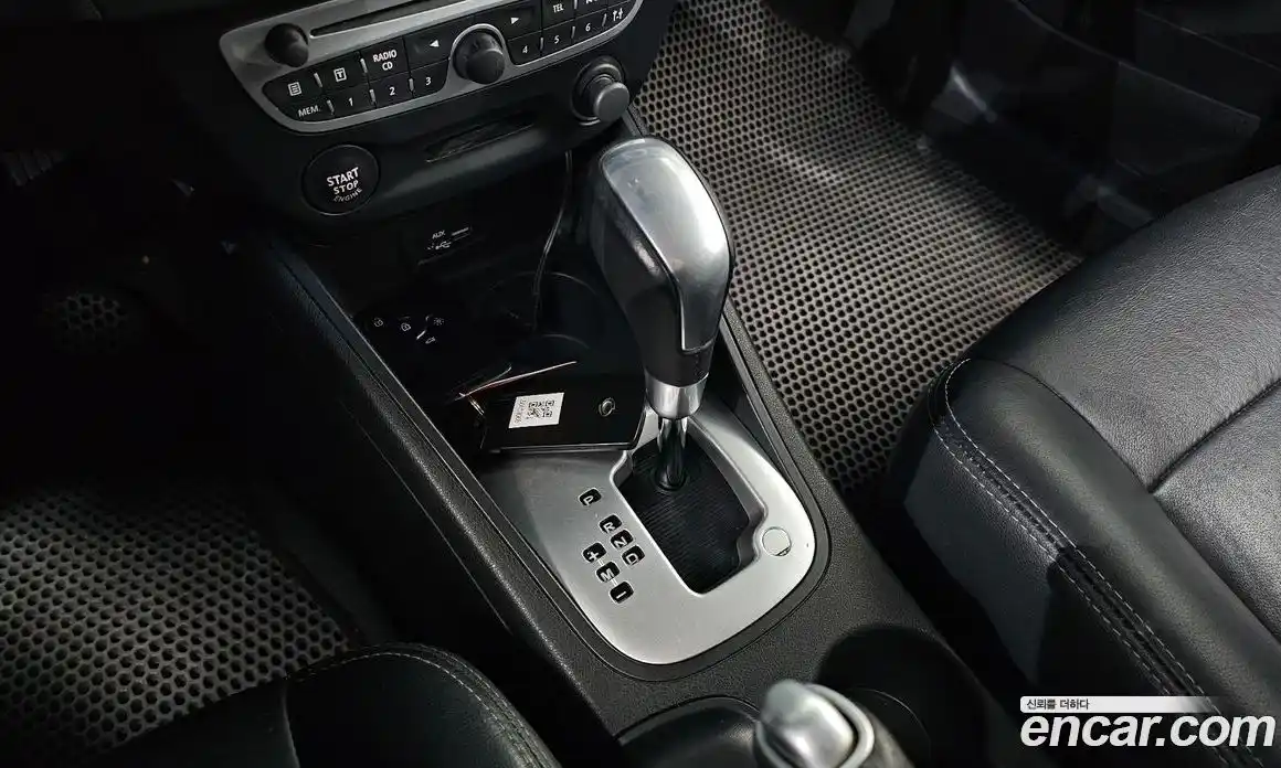 Renault SM3 2011 1.6 Автомат в Москве № 106861, фото 15