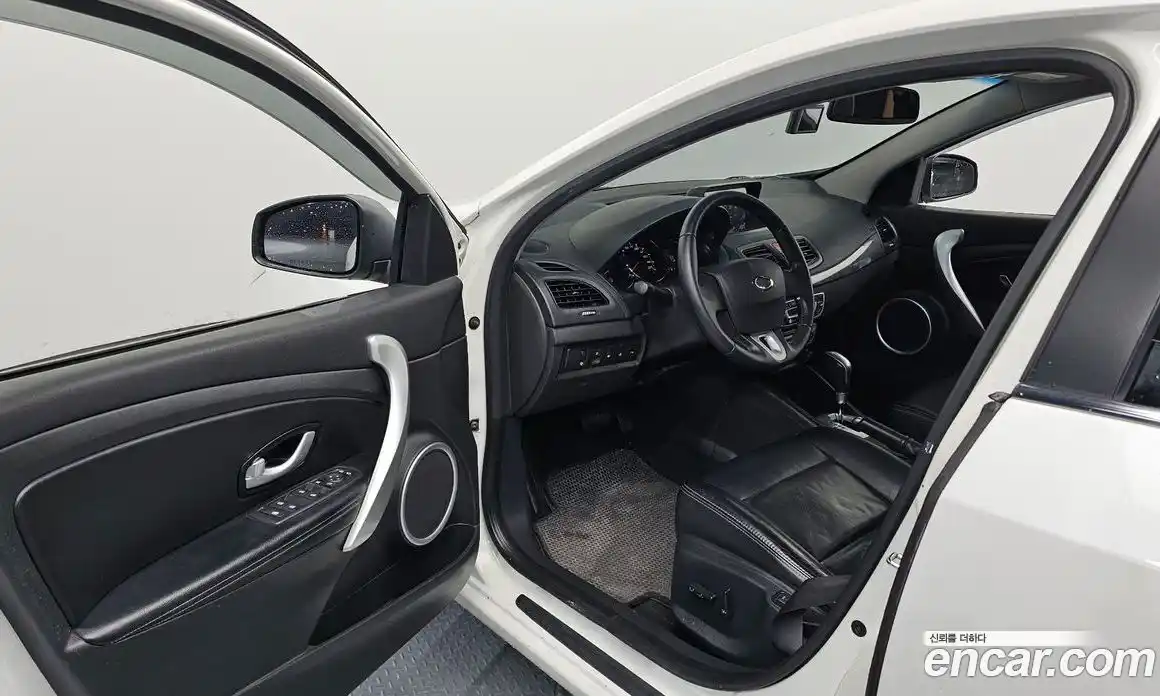 Renault SM3 2011 1.6 Автомат в Москве № 106861, фото 19