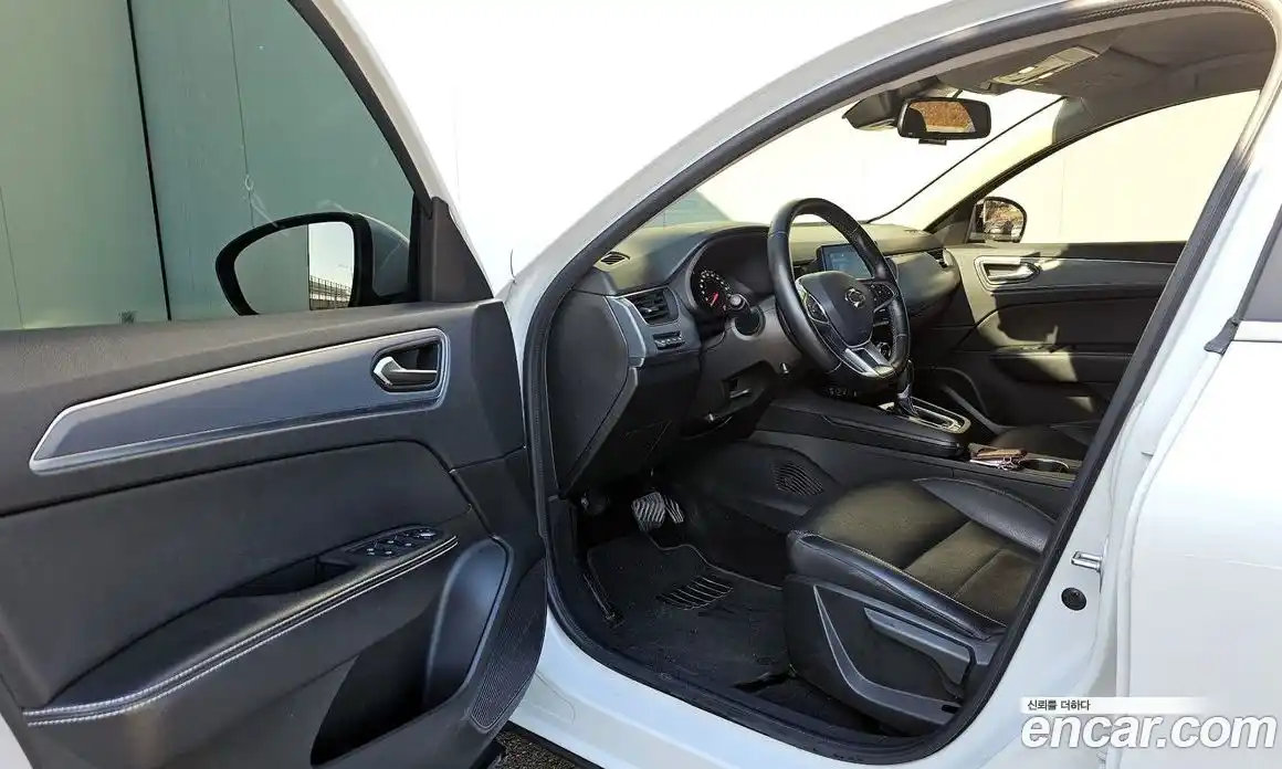 Renault XM3 2023 1.6 Автомат в Москве № 106986, фото 18