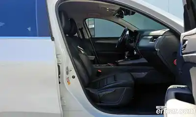 Renault XM3 2023 1.6 Автомат в Москве № 106986, миниатюра 3