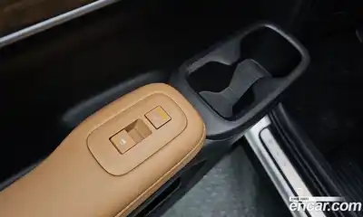 Hyundai Santa Fe 2024 2.5 Автомат в Москве № 108025, миниатюра 7