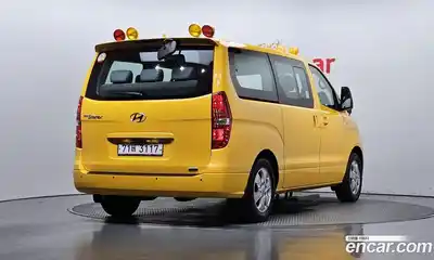 Hyundai Starex 2020 2.4 Автомат в Москве № 108700, миниатюра 2