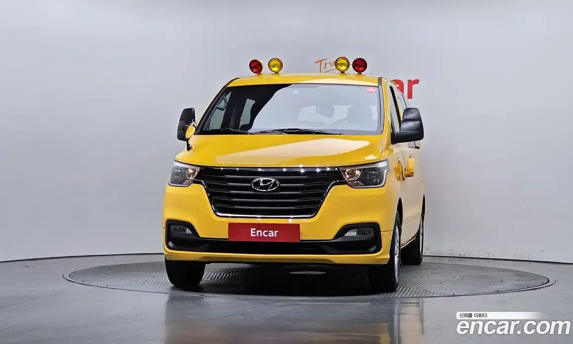 Hyundai Starex 2020 2.4 Автомат в Москве № 108700, фото 3