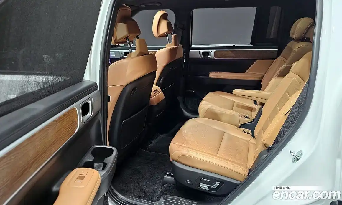 Hyundai Santa Fe 2024 2.5 Автомат в Москве № 110635, фото 15