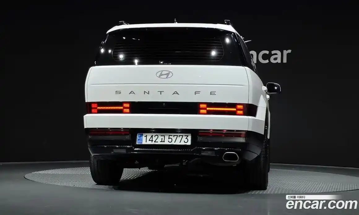 Hyundai Santa Fe 2024 2.5 Автомат в Москве № 110635, фото 7