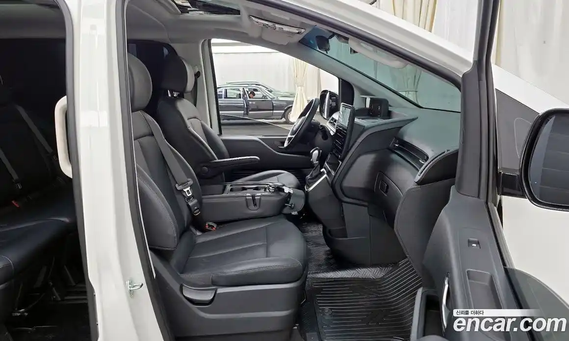 Hyundai Staria 2025 2.2 Автомат в Москве № 111660, фото 19