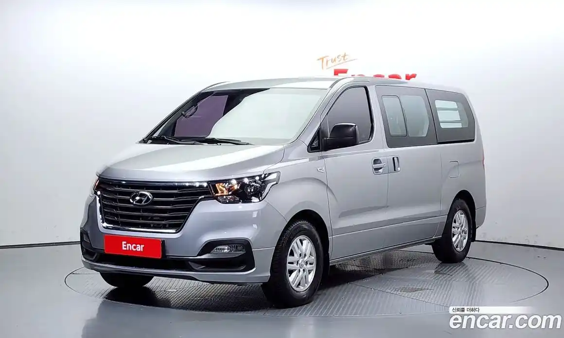 Hyundai Starex 2021 2.5 Автомат в Москве № 112796, фото 11