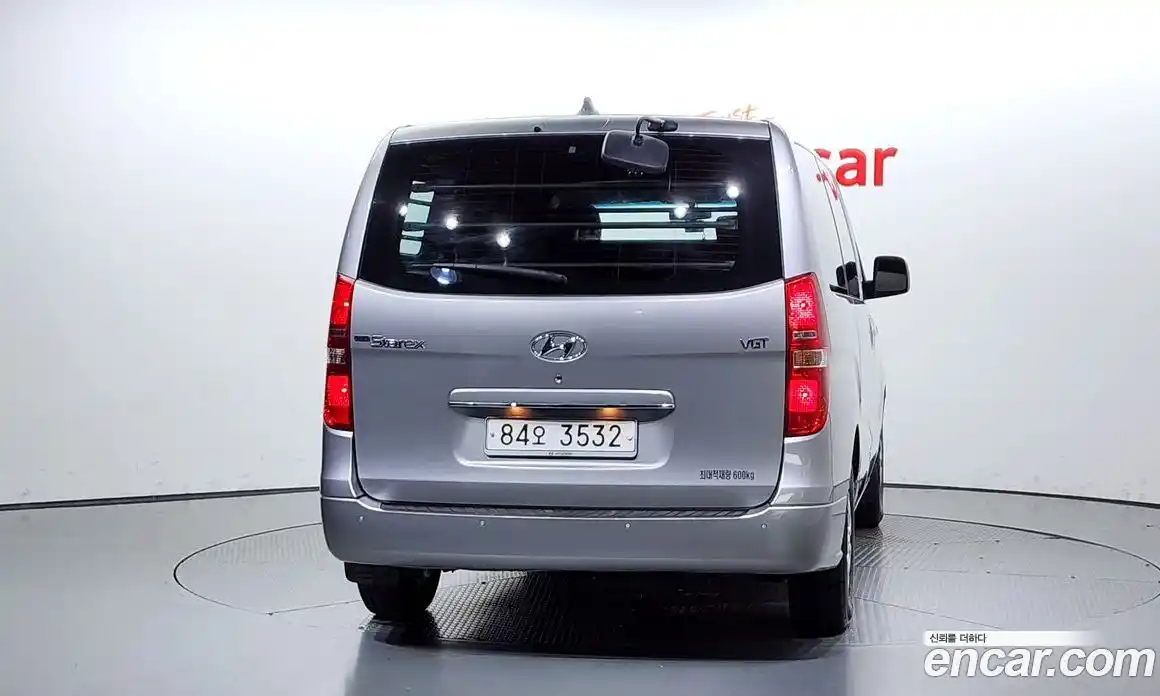 Hyundai Starex 2021 2.5 Автомат в Москве № 112796, фото 12