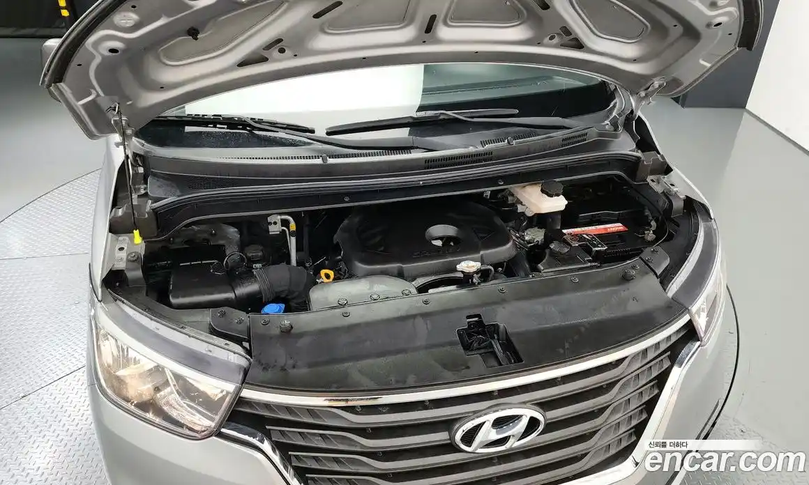 Hyundai Starex 2021 2.5 Автомат в Москве № 112796, фото 14