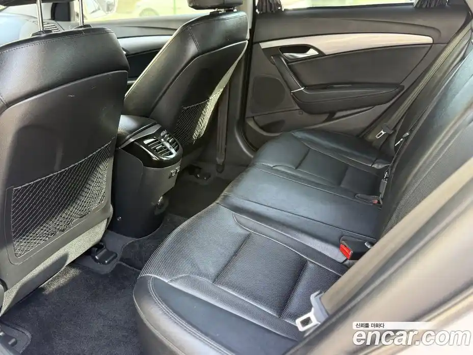 Hyundai i40 2016 2.0 Автомат в Москве № 113040, фото 18