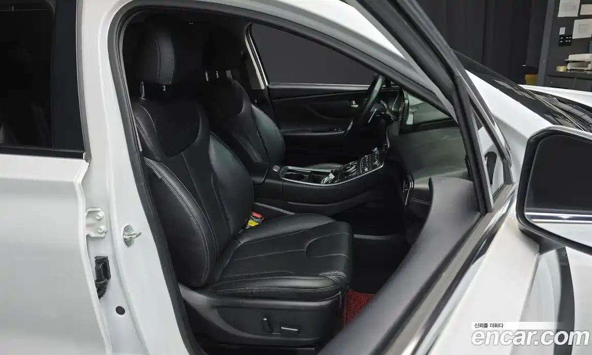 Hyundai Santa Fe 2022 2.5 Автомат в Москве № 113162, фото 12