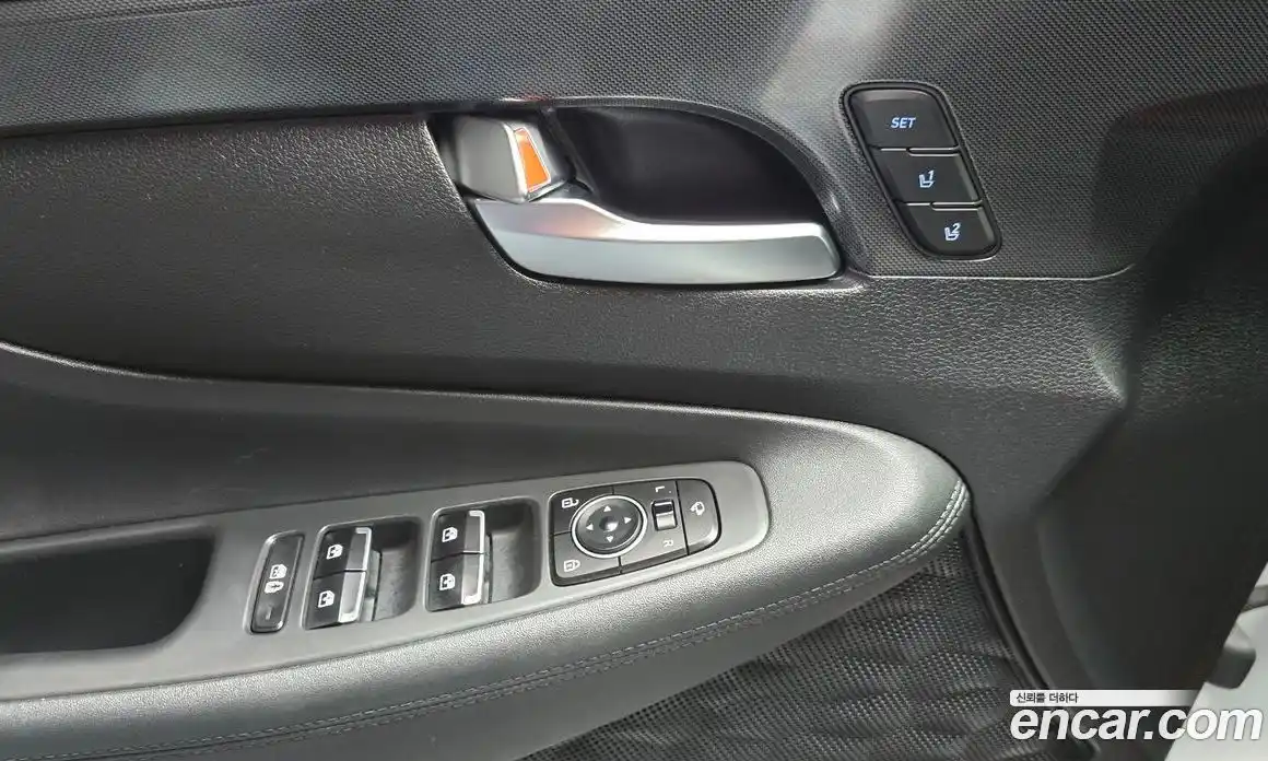 Hyundai Santa Fe 2022 2.5 Автомат в Москве № 113162, фото 14