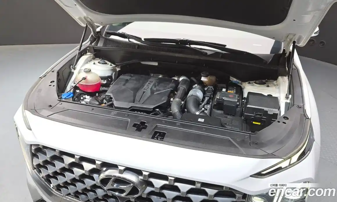 Hyundai Santa Fe 2022 2.5 Автомат в Москве № 113162, фото 6