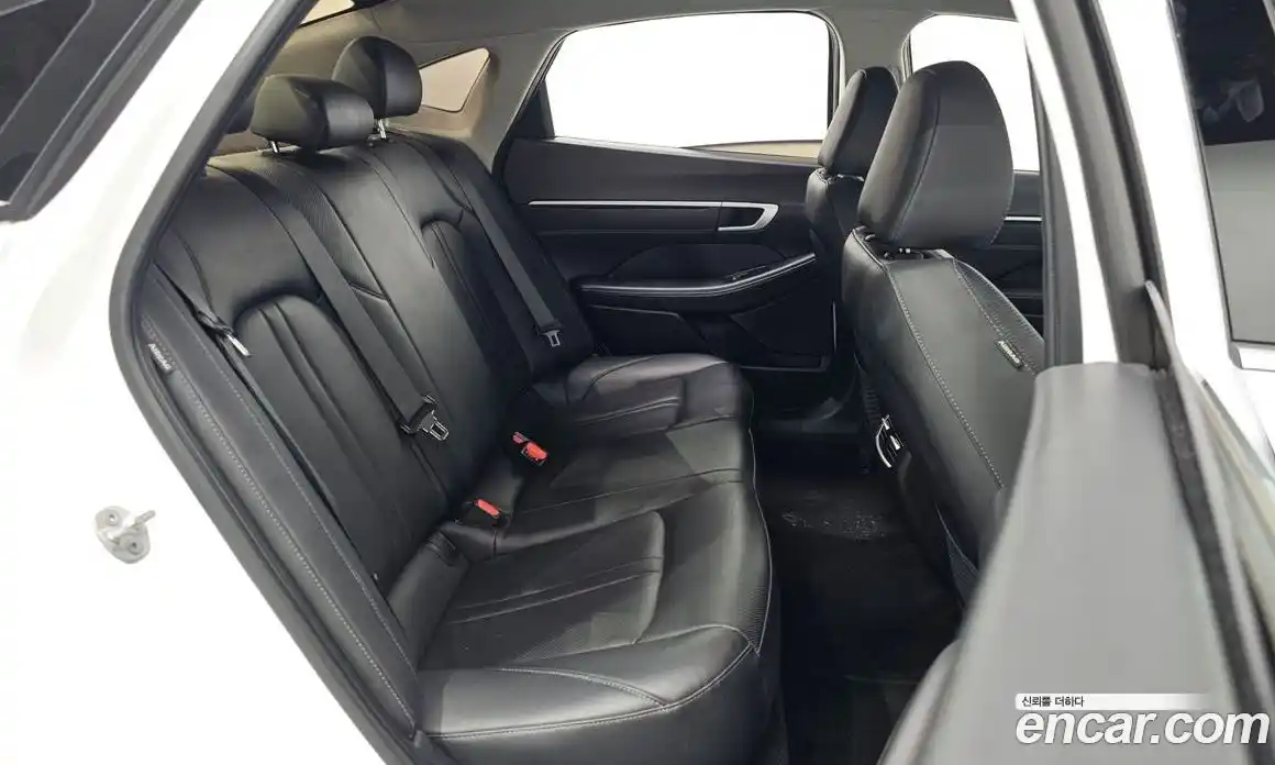 Hyundai Sonata 2024 2.0 Автомат в Москве № 114060, фото 12