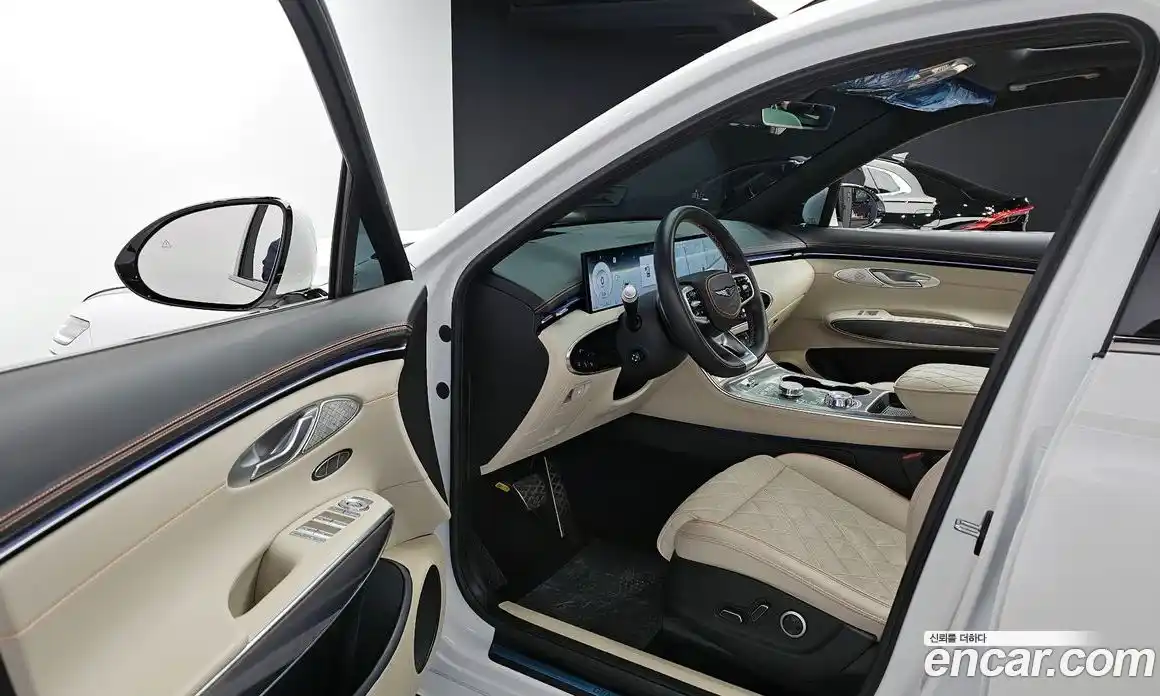 Genesis GV70 2025 2.5 Автомат в Москве № 115780, фото 11