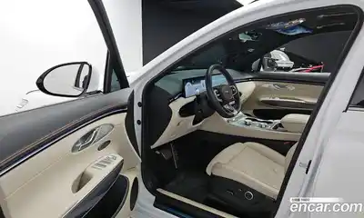 Genesis GV70 2025 2.5 Автомат в Москве № 115780, миниатюра 11