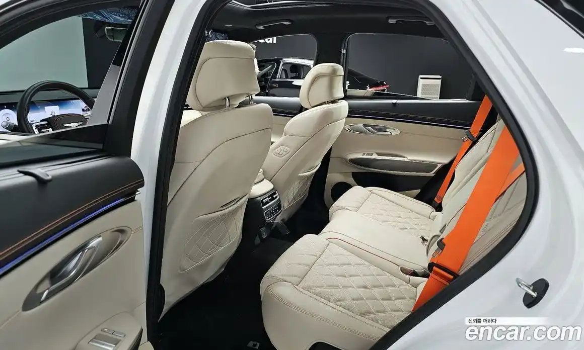 Genesis GV70 2025 2.5 Автомат в Москве № 115780, фото 12