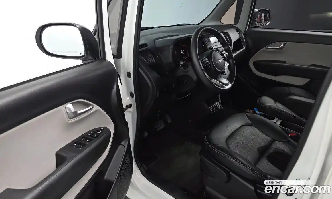 Kia Ray 2023 1.0 Автомат в Москве № 120708, фото 13