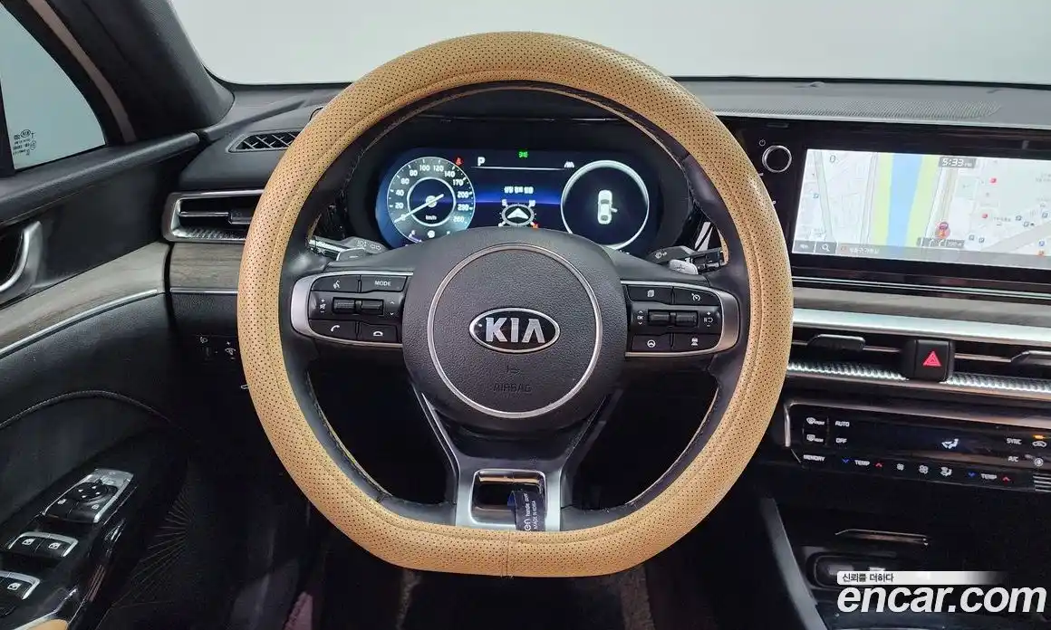 Kia K5 2021 1.6 Автомат в Москве № 122115, фото 13