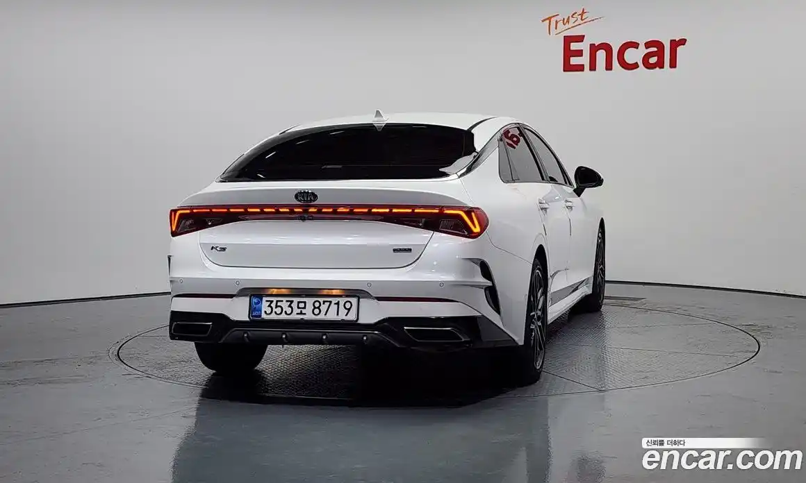 Kia K5 2021 1.6 Автомат в Москве № 122115, фото 4