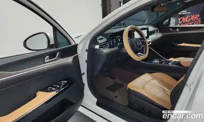 Kia K5 2021 1.6 Автомат в Москве № 122115, миниатюра 10