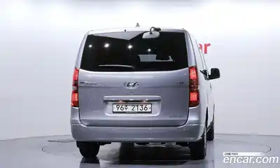 Hyundai Starex, 2021