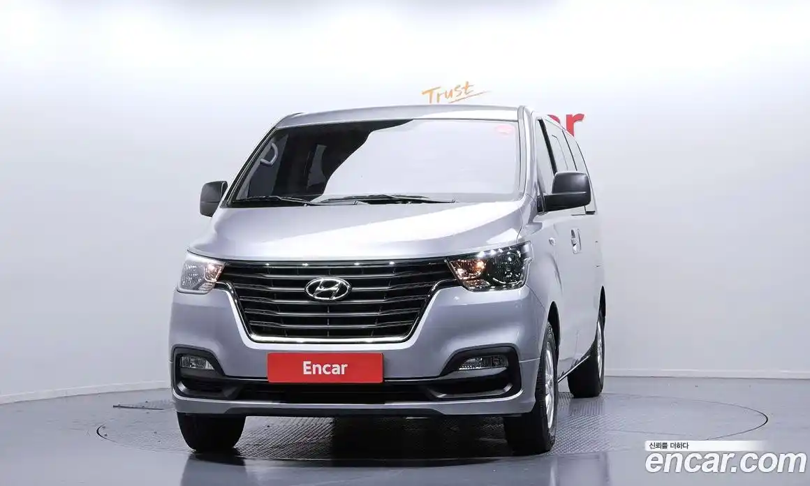Hyundai Starex 2021 2.5 Автомат в Москве № 122404, фото 17