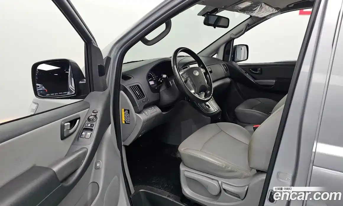 Hyundai Starex 2021 2.5 Автомат в Москве № 122404, фото 3