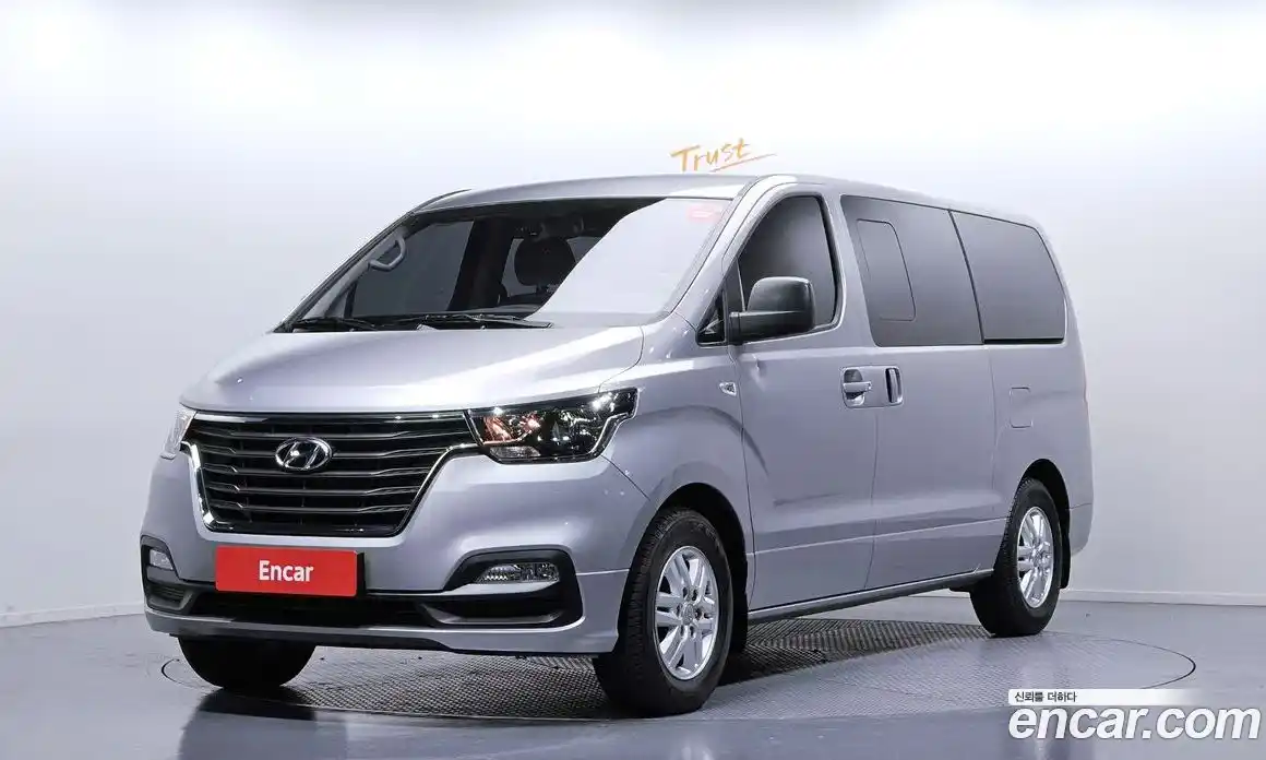Hyundai Starex 2021 2.5 Автомат в Москве № 122404, фото 4