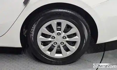 Kia K3 2022 1.6 Автомат в Москве № 124321, миниатюра 5