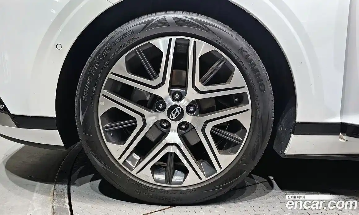 Hyundai Grandeur 2023 1.6 Автомат в Москве № 124934, фото 10