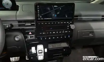 Hyundai Staria, 2022