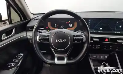 Kia K5 2024 1.6 Автомат в Москве № 128734, миниатюра 9