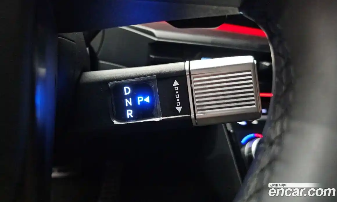 Hyundai Santa Fe 2024 2.5 Автомат в Москве № 130390, фото 19