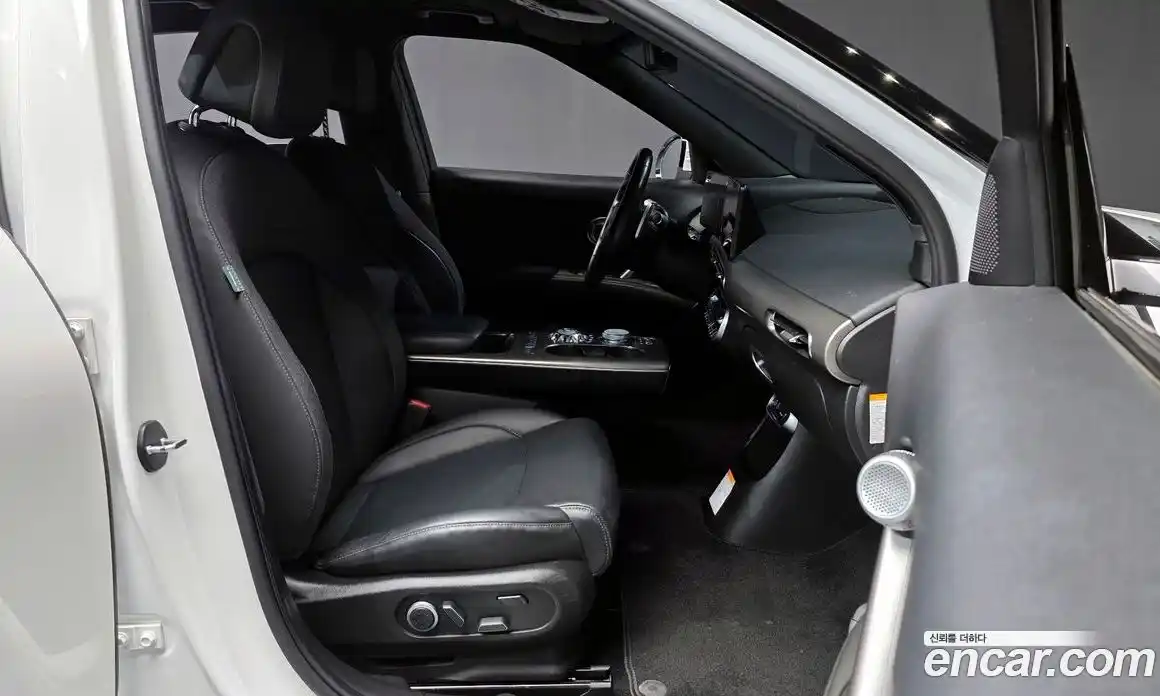 Genesis GV60 2022 0.1 Автомат в Москве № 13082, фото 16