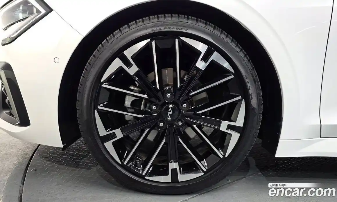 Kia K5 2024 1.6 Автомат в Москве № 131674, фото 10