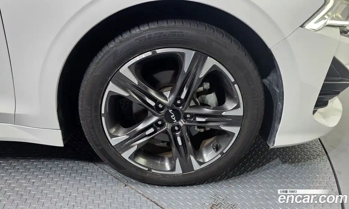 Kia K5 2023 2.0 Автомат в Москве № 132666, фото 18