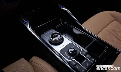 Kia Sorento 2023 2.5 Автомат в Москве № 132812, миниатюра 3