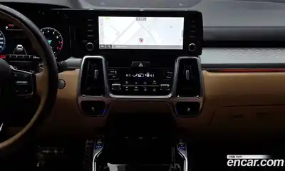 Kia Sorento 2023 2.5 Автомат в Москве № 132812, миниатюра 10