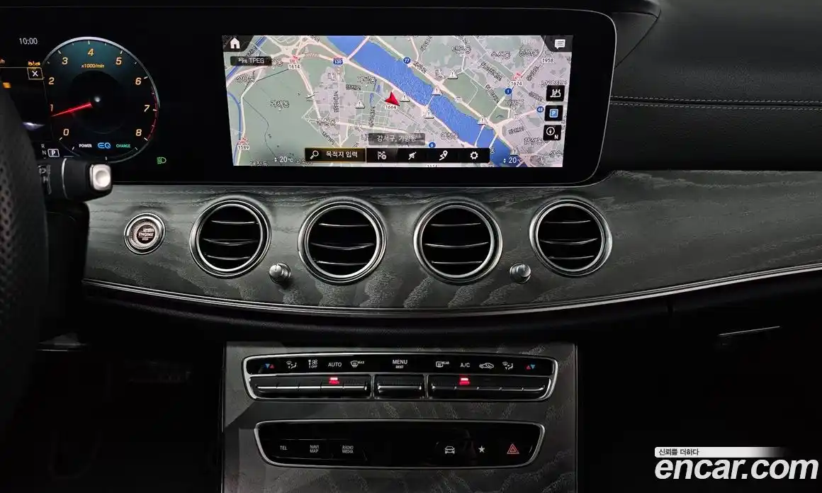 Mercedes-Benz E-Class 2023 2.0 Автомат в Москве № 139258, фото 13